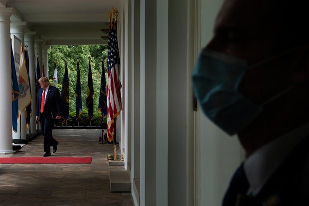 TOPSHOT-US-POLITICS-TRUMP-HEALTH-VIRUS 