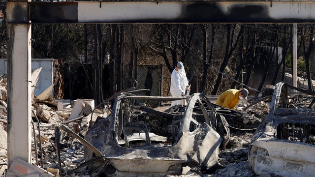 Massive Los Angeles fires rage on 