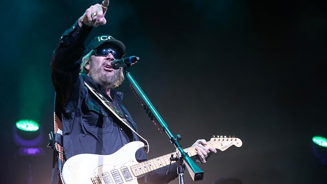 Hank Williams Jr. In Concert - Charlotte, NC 