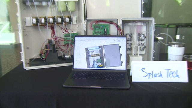for-web-uc-davis-splash-tech.jpg 