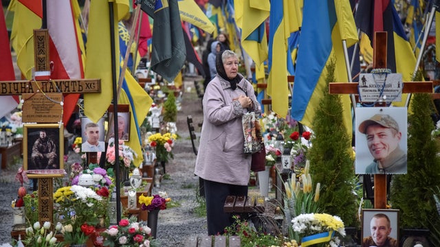 Ukrainians mark Day of Heroes 
