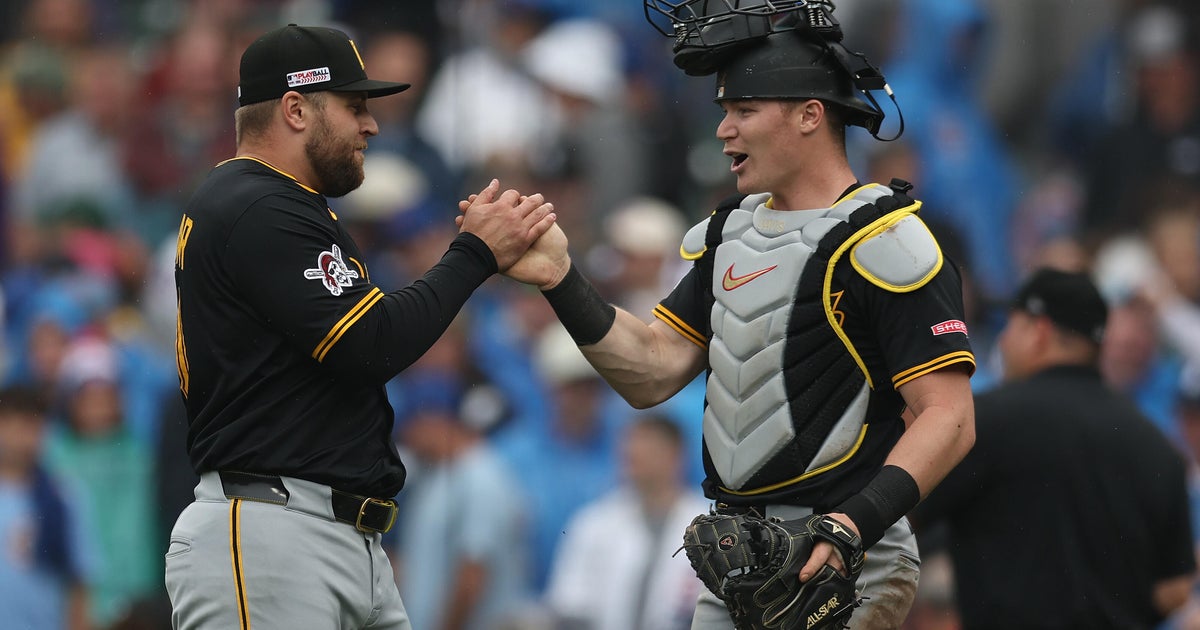 Kiner-Falefa hits sac fly in the 10th inning as the Pirates top the Cubs 2-1 