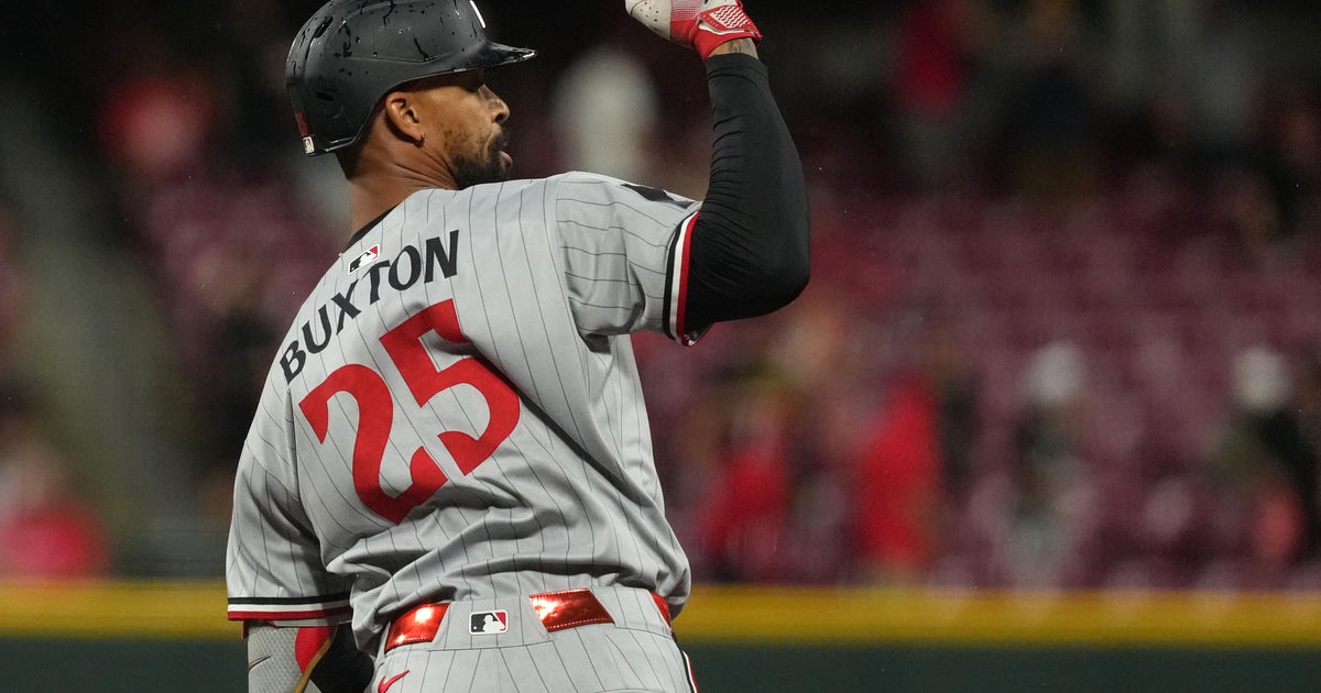 Twins lose rain-shortened game 4-2 to Reds 
