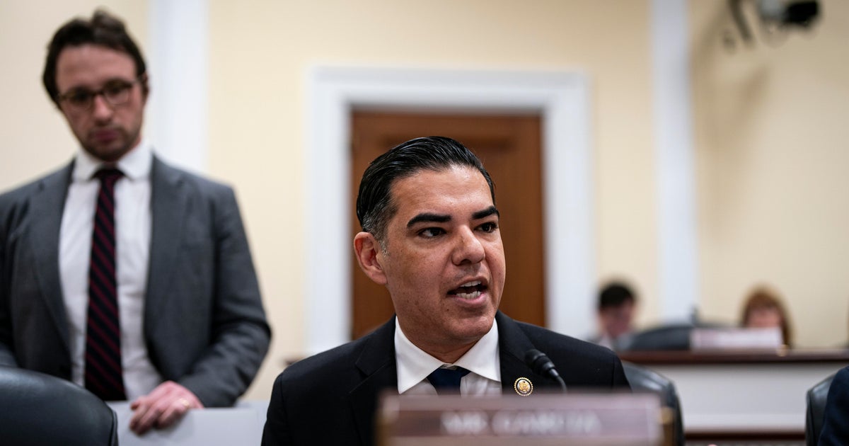 Democrats elect Rep. Robert Garcia as new House Oversight Committee ranking member 